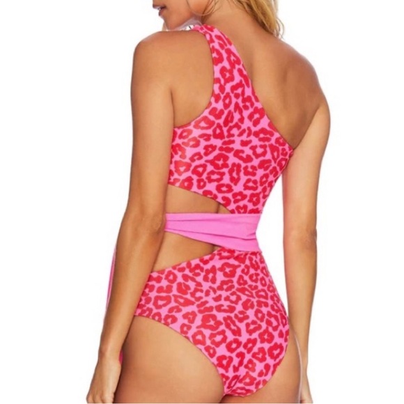 Beach Riot Rae PinkOne piece Love Leopard - Picture 3 of 4